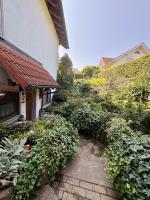 Ferienwohnung 5 Minuten zum Bodensee, 10 Minuten zum Stadtzentrum, sehr ruhig, kühl auch bei Hitze - Ferienwohnung Friedrichshafen