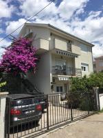 Apartments Pean - Bed and Breakfast Tivat