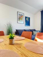 Deluxe One-Bedroom Apartment