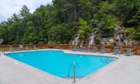 Smoky Mountain Escape by American Patriot Getaways - B&B Sevierville