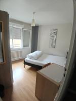 Chambre à l étage - Ferienwohnung Plémet