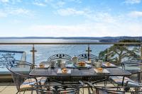 A4 Masts Tree Tops - B&B Torquay