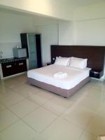 Marina sunset view - B&B Lumut