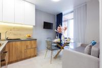 Nyvky Like Home - Сан Франциско - Квартира 291 з балконом - B&B Kyiv