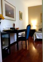 Doppelzimmer mit Balkon und Bergblick