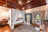 Deluxe Double Room with Balcony and Sea View