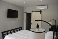 Tanersville Village Rooms on Saw Mill Creek - B&B Tannersville
