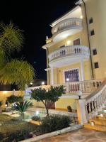 Villa Nicole House - Apartments & Suite - Chambres d'hôtes Reggio de Calabre