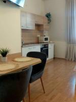 Mona apartman - B&B Keszthely