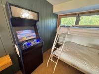 Moose Mtn Retreat Ski in out Condo Pool Hot Tub Fire Pits - Chambres d'hôtes Lutsen