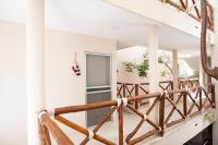 1 block from the Ocean, comfy condo with pool view - B&B Progreso