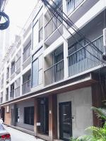 X GO INN BTS Silom Saint Louis - บีทีเอส เซนต์หลุยส์ - B&B Bangkok