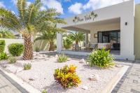 Pura Vida Mambo Beach - B&B Willemstad
