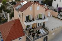 Apartments Rogošić - Ferienwohnung Milna