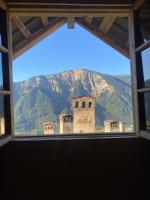 Towers Inn Cottage - Bed and Breakfast Mestia