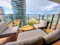 Sky Tower II - 7th floor - Sea view - B&B Ostende