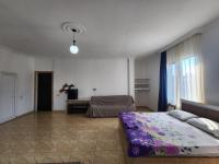 Appartement met 1 Slaapkamer en een Balkon