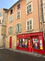 Grand Studio Avignon Intramuros - Bed and Breakfast Avignon