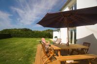 Tipoz'Immo - Maison Ar Baradoz - vue mer - 800m de la plage - wifi inclus - draps inclus - terrasse et jardin clos - parking gratuit - Chambres d'hôtes Pouldreuzic