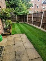 Detached House with Gated Parking in Whalley Range, Near Manchester City Centre - Chambres d'hôtes Manchester