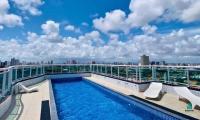 Apartamento com piscina no hooftop, 48m2 - Praia da Iracema- Fortaleza - Chambres d'hôtes Fortaleza