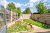 Family 4-Bed Wembley Stadium Home - Parking & Long Stays - B&B Londra