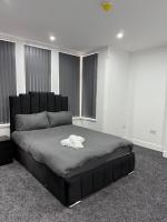 Luton Luxury Apartment with 2 Bedrooms - B&B