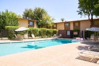 The Scott Getaway - Walkable to Old Town, remodeled space, outdoor pool! - B&B Scottsdale