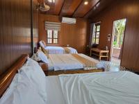 Camera Queen con Vista Giardino