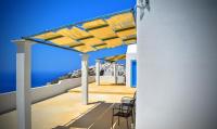 Studio Apartment with Sea View