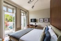 King Room with Balcony