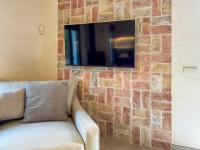 Apartment mit 3 Schlafzimmern und Balkon