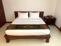 Hawaii Beach Bungalows - Bed and Breakfast Preah Seihanouk