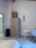 Quiet village house - B&B Santa Maria de Corcó