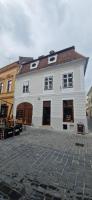 Rossmarkt Apartments - Bed and Breakfast Braşov