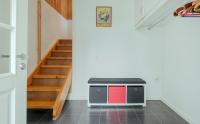 Central 2BR Apt with Garden View - B&B Tórshavn