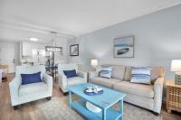 Tennis Villa D2 2BR Walk to Beach & Pool - B&B Hilton Head Island