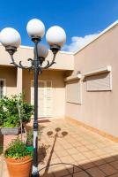 Spacious Williamstown Apartment with Free Parking - Bed and Breakfast Williamstown