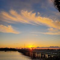 Breathtaking Waterview Condo! - Ferienwohnung Saint Petersburg