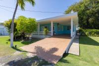 Casa Lula Beach Retreat - Fenced backyard - Chambres d’hôtes Arecibo