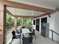 Eagles Nest Beach Resort Room 1 - B&B Samal