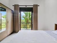 Evolve - Field View - B&B Poddala