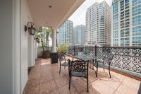 One-Bedroom Apartment with Terrace