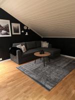 Private cozy apartment in Kaldfjord - Chambres d’hôtes Tromsø