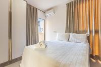 Camera Tripla Superior