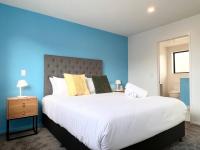 Chester Two King Bedroom Townhouse with Two Bathrooms - Chambres d'hôtes Christchurch