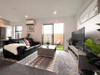 Deluxe Entire Townhouse on Hereford with King bed - Chambres d’hôtes Christchurch
