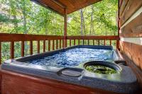 Private Smoky Mountain Cabin Hot Tub & Views - B&B Sevierville