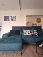 Appartement met 2 Slaapkamers, Balkon en Uitzicht op Zee