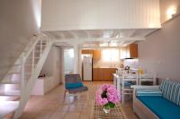 Central Studios in Agios Nikitas pedestrian zone - Chambres d'hôtes Áyios Nikítas
